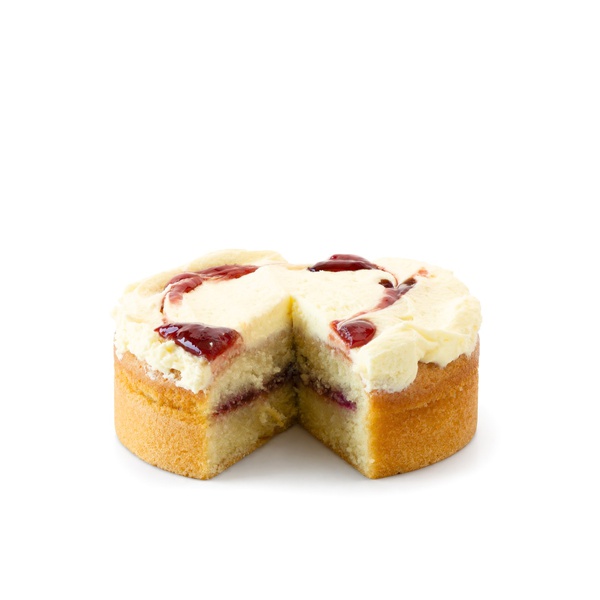 Spinneysfood Strawberry and Clotted Cream Cake 400g