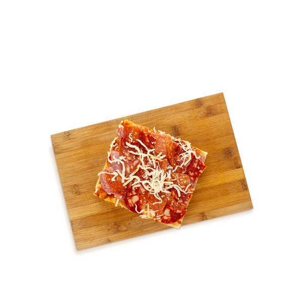 Spinneys Pork Meat Eaters Pizza 220g