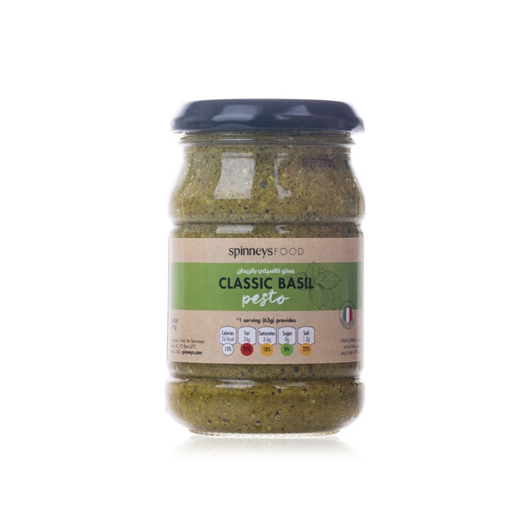 SpinneysFOOD classic basil pesto 190g