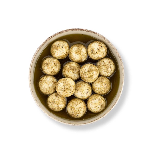 Fresh Zaatar Labneh Ball