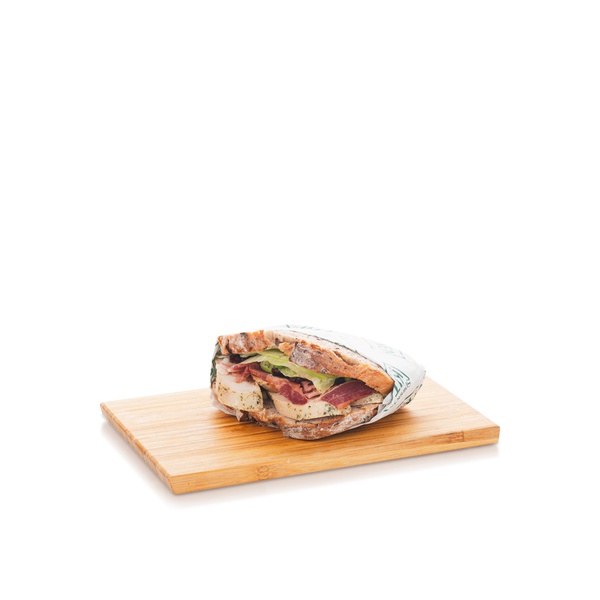 Turkey Cranberry and Beef Bacon Sandwich