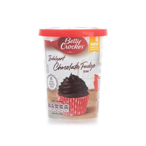 Buy Betty Crocker chocolate fudge icing 400g in UAE