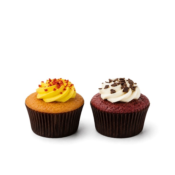 Spinneysfood Red Velvet and Lemon Cupcakes 270g