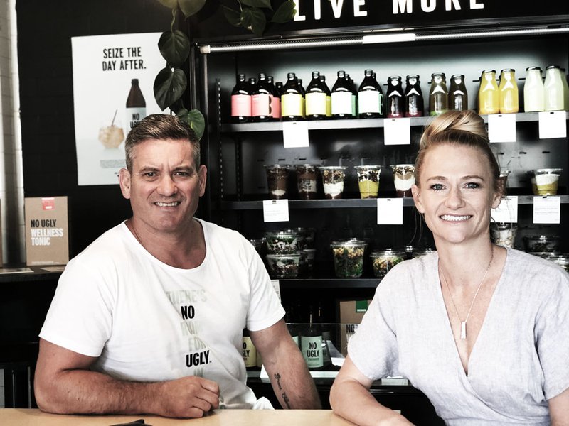 Jo and Aaron | Calm your gut with 2 billion CFUs (Colony Forming Units) in each bottle of No Ugly Gut