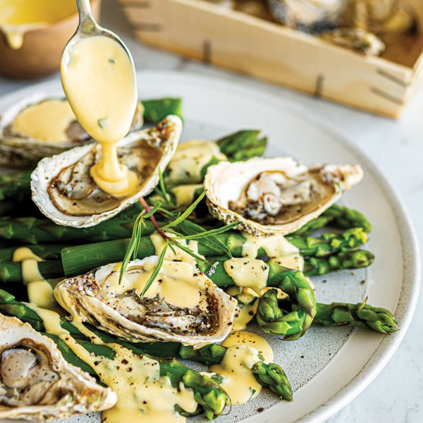 Asparagus and oysters with tarragon hollandaise