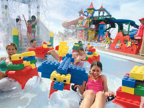 Build-A-Raft-River---LEGOLAND-Water-Park.jpg