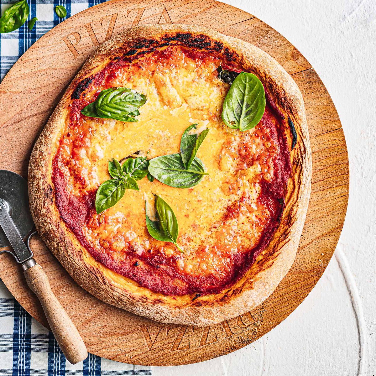 بيتزا المارجريتا  الكلاسيكية