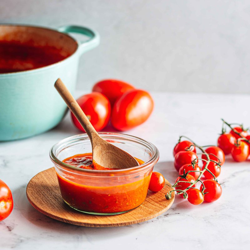Classic whole tomato sauce