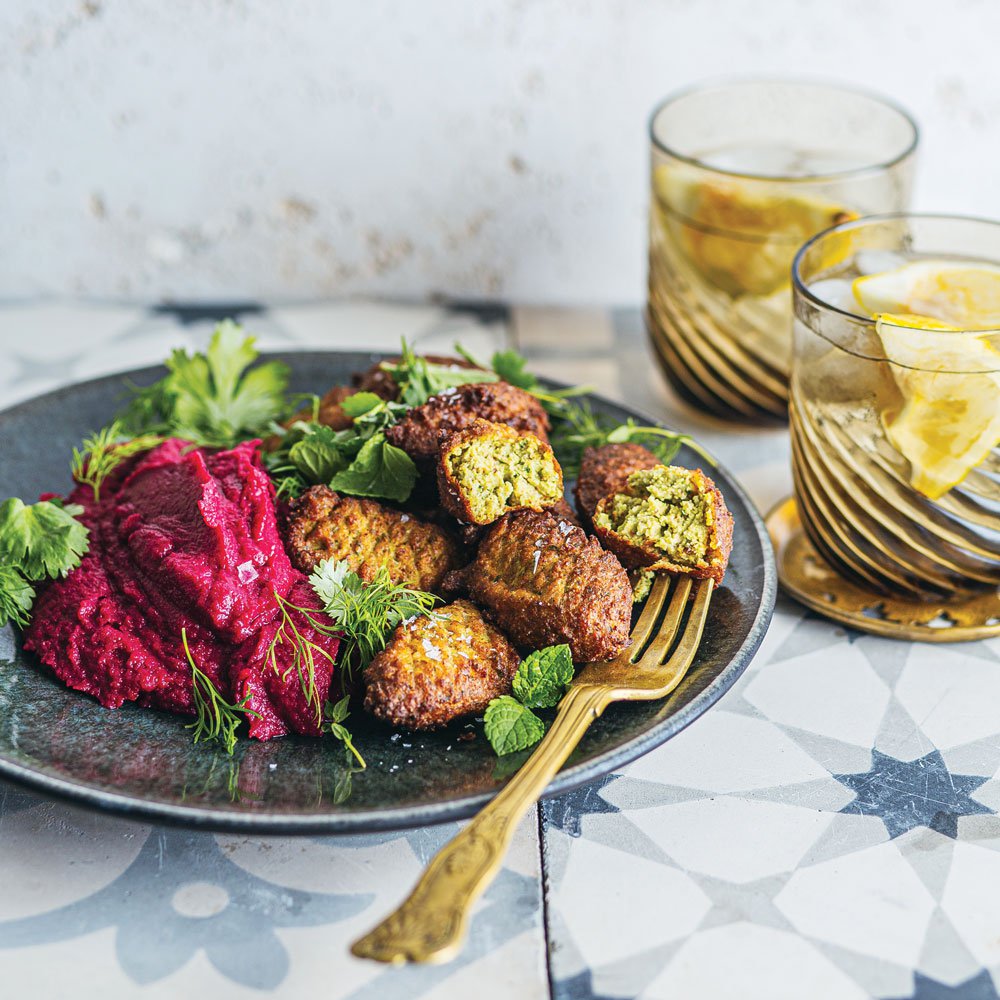 Cauliflower falafel with beetroot hummus