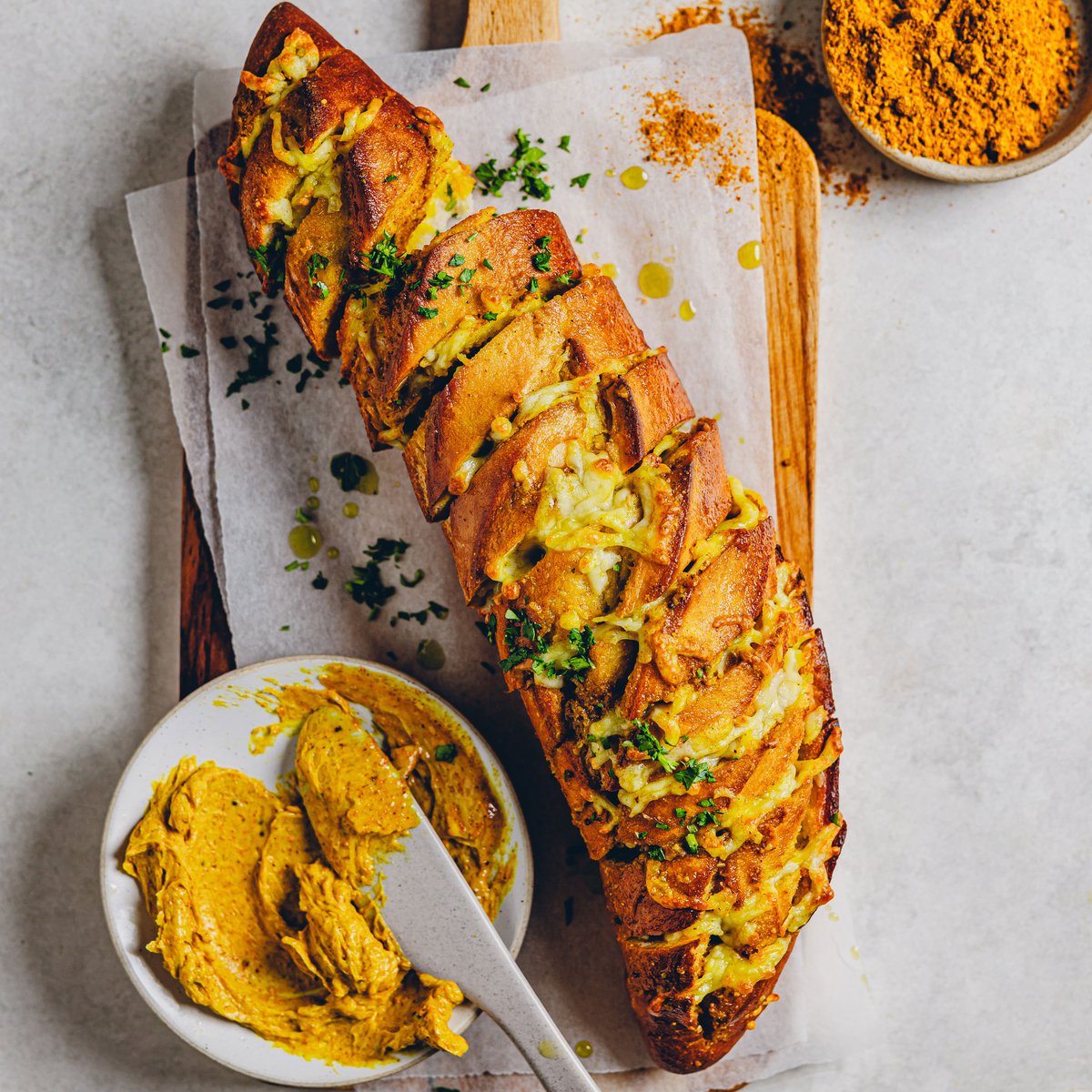 Cheesy tikka butter garlic bread