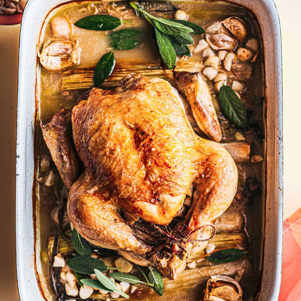 Chicken roasted in macadamia milk