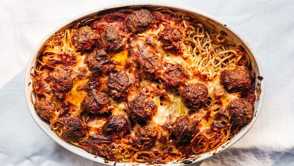 Creamy baked spaghetti and meatballs