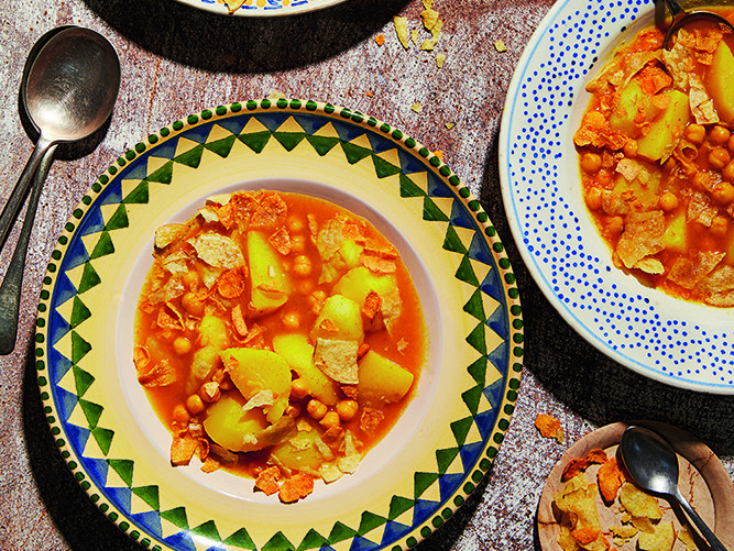 Dina Macki |  Banana, coconut and cardamom cake | Mbatata za Urojo is a popular dish in Zanzibar