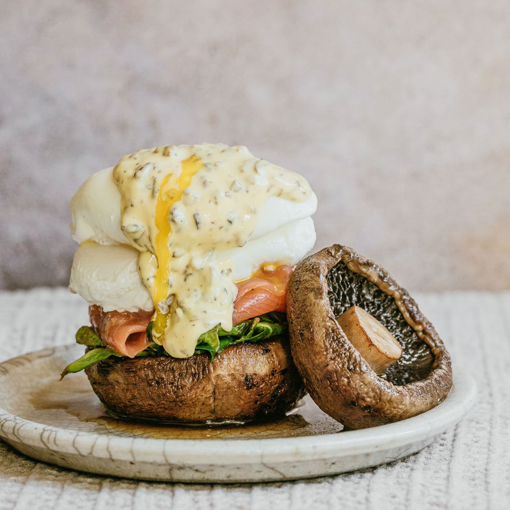 Double mushroom eggs Florentine