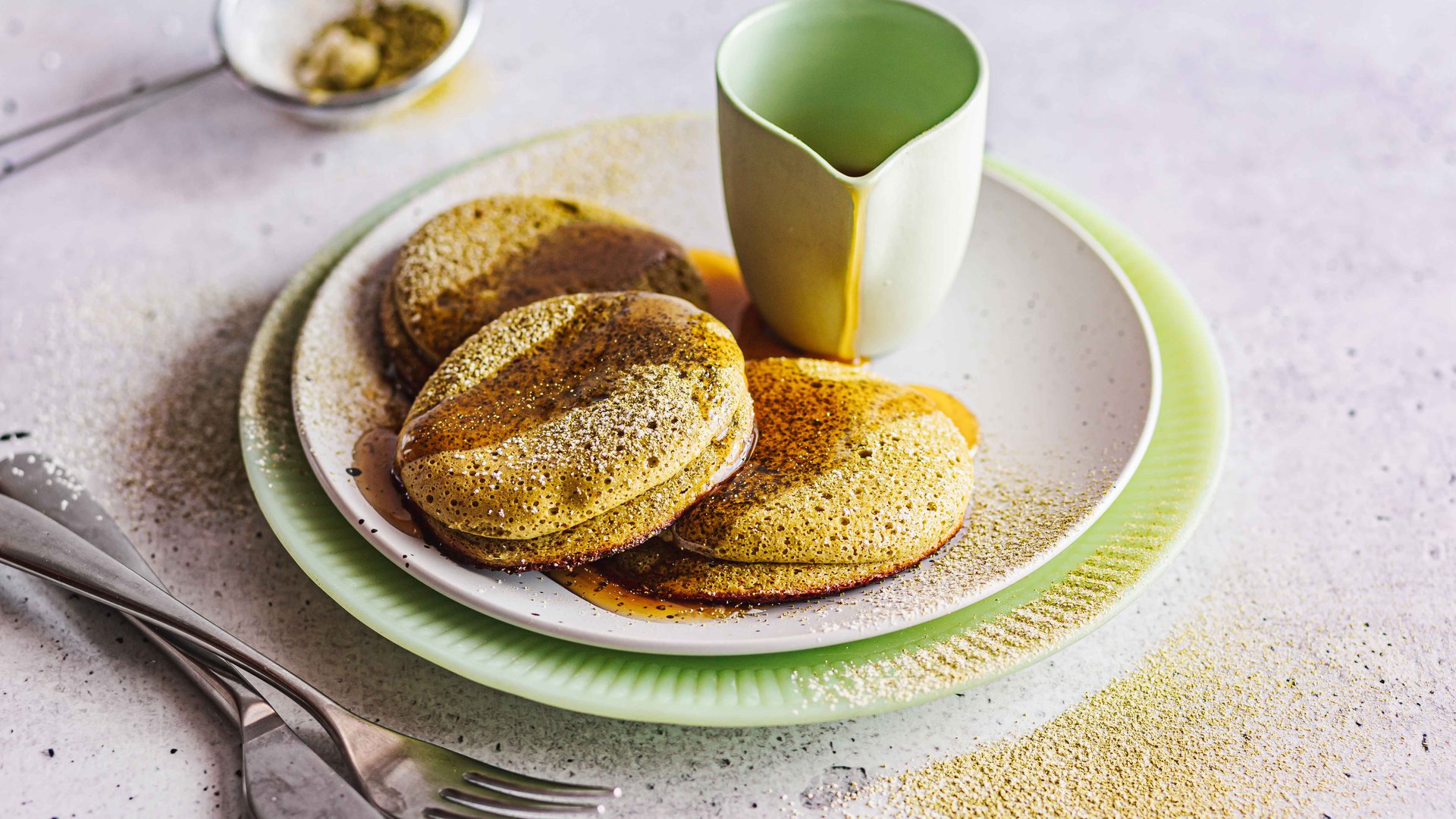 Fluffy matcha pancakes