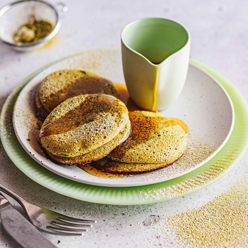 Fluffy matcha pancakes