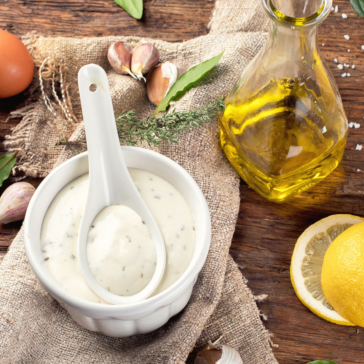 صلصة زيت الزيتون بالثوم