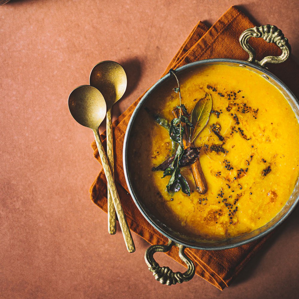 شوربة عدس الغوجاراتي لاغان