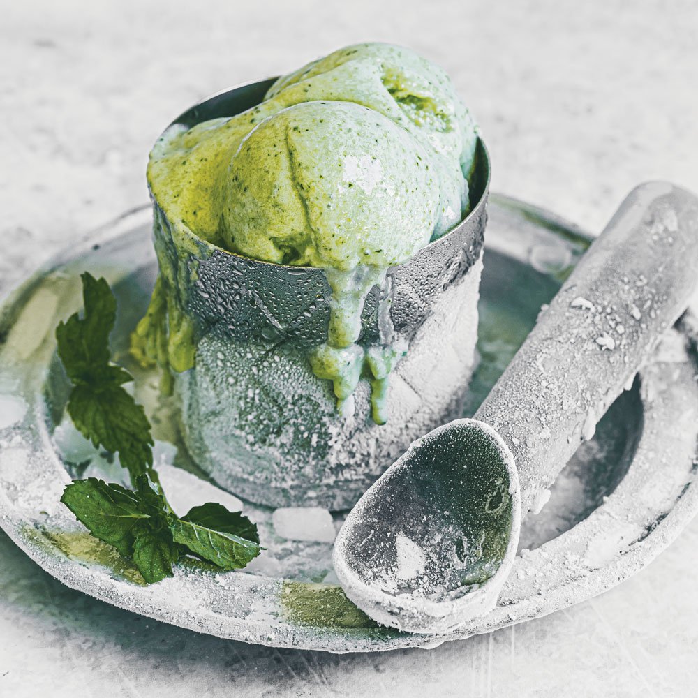 Herbed yoghurt and cucumber froyo