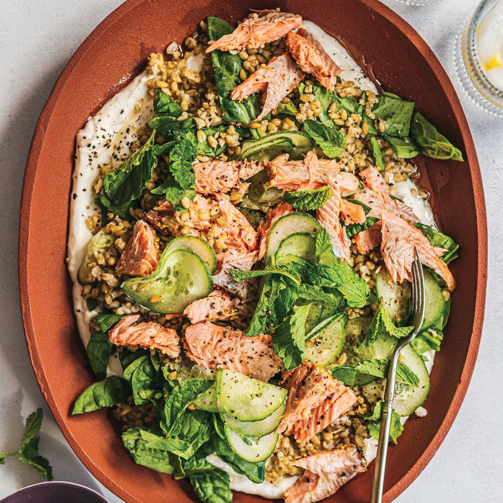 Hot smoked salmon with freekeh, fennel and mint