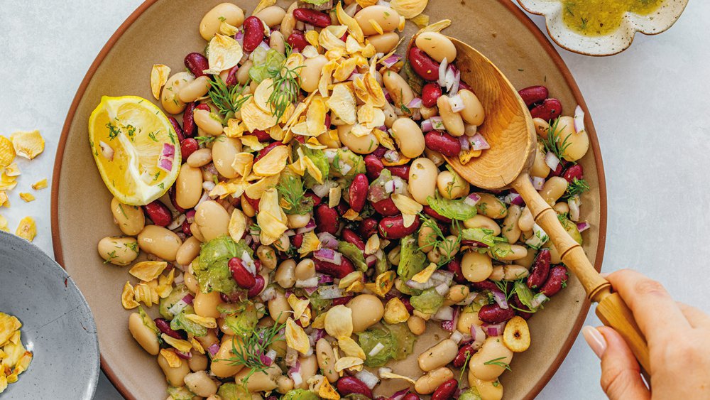 Three-bean salad with garlic lemon sauce and crispy garlic