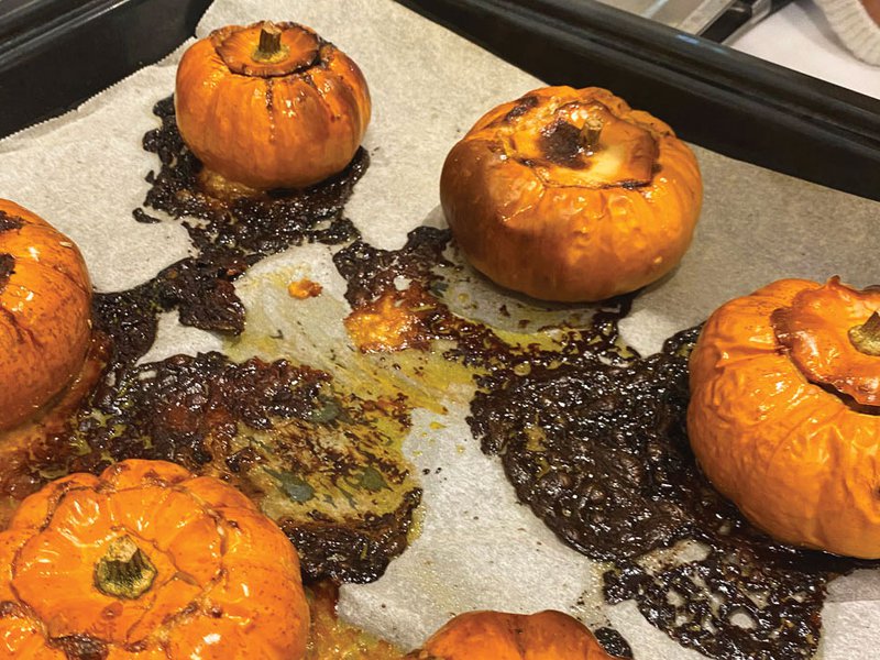 Chef Camille | Fresh-out-of-the-oven cream-filled pumpkins | Flaky apple roses with vanilla whipped cream and caramel drizzle | Classic chicken supreme