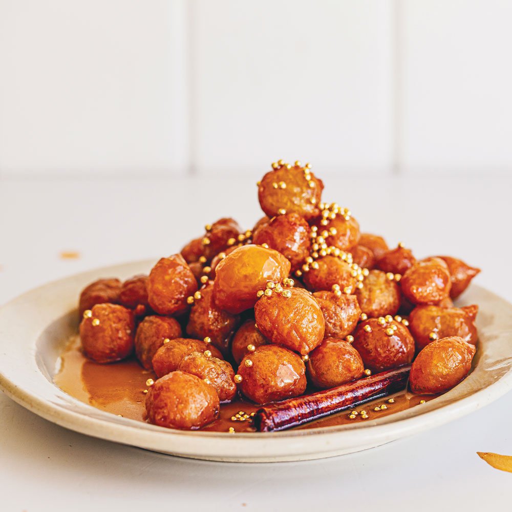 Lugaimat with rooibos karak syrup