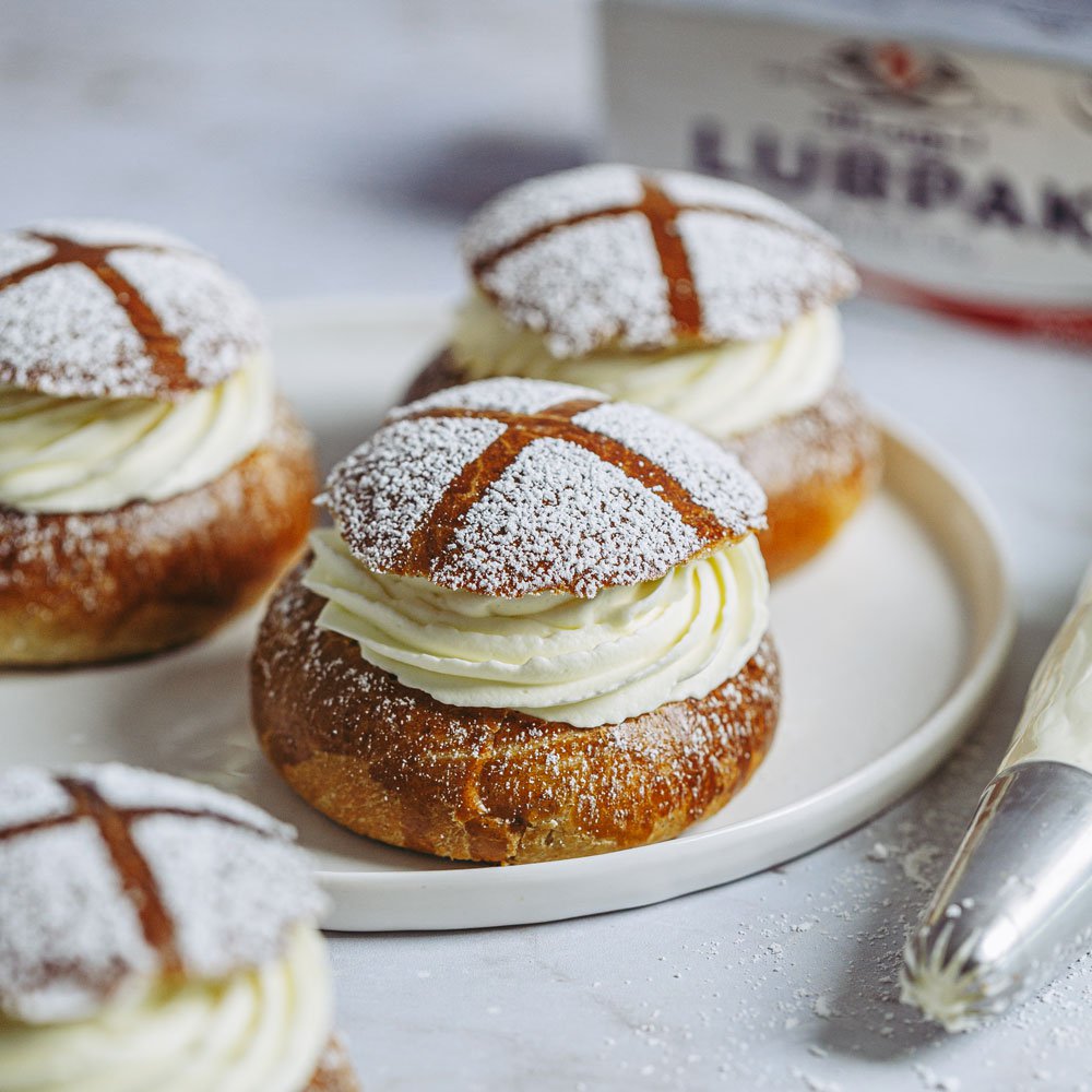 Swedish semlor buns