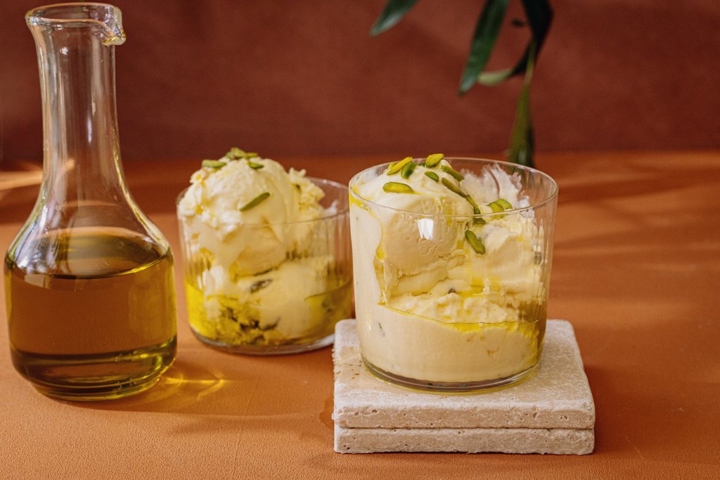 Pistachio, saffron, and olive oil ice cream recipe Spinneys UAE