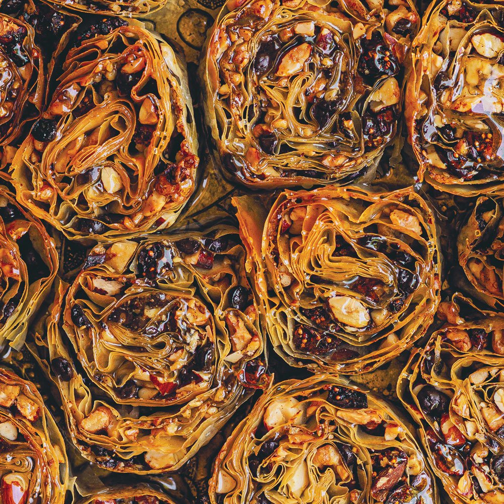 Spiced fig walnut baklava