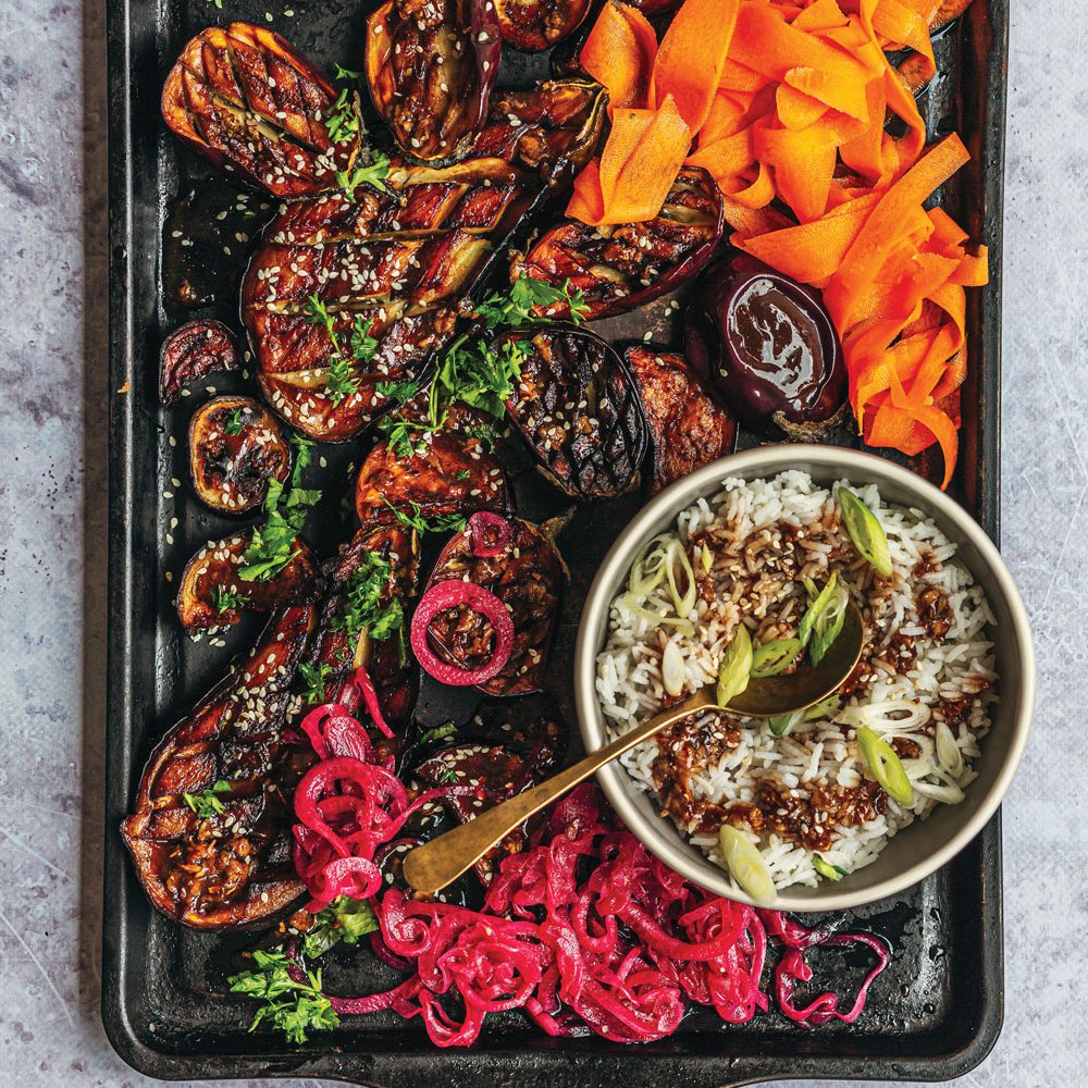 باذنجان دبق مع جزر مخلل