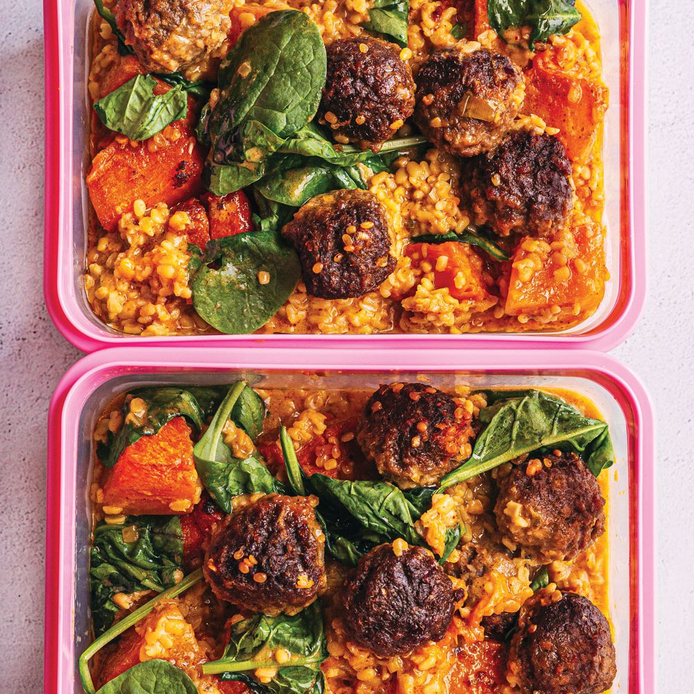 يقطين وعدس أحمر مع الكرات النباتية