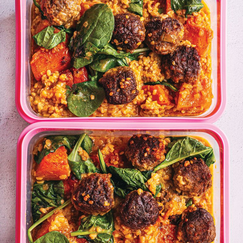 Pumpkin and red lentils with meatballs