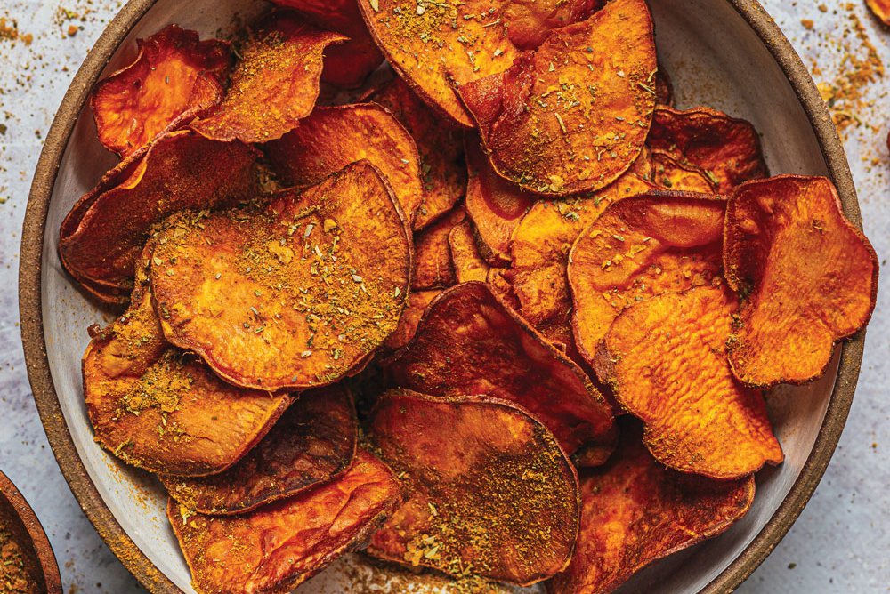 Falafel-spiced sweet potato chips recipe - Spinneys UAE