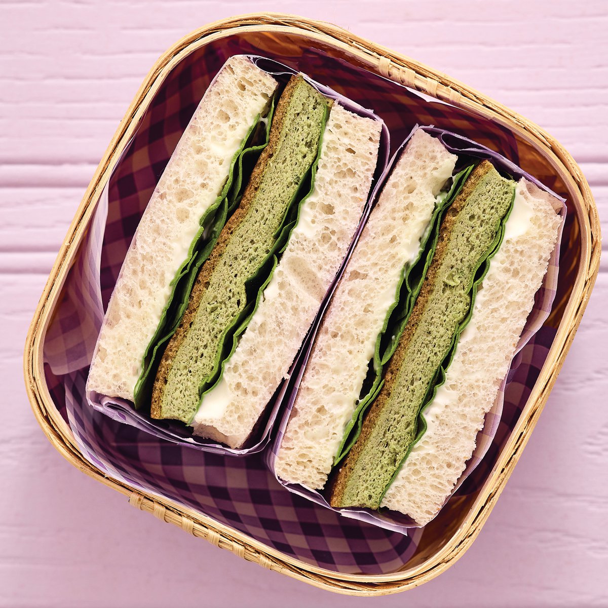 Matcha tamago sando