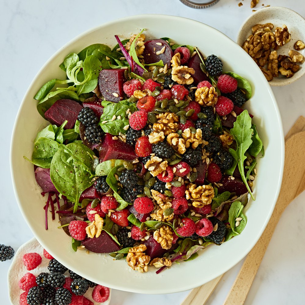 Berry and beet abundant salad