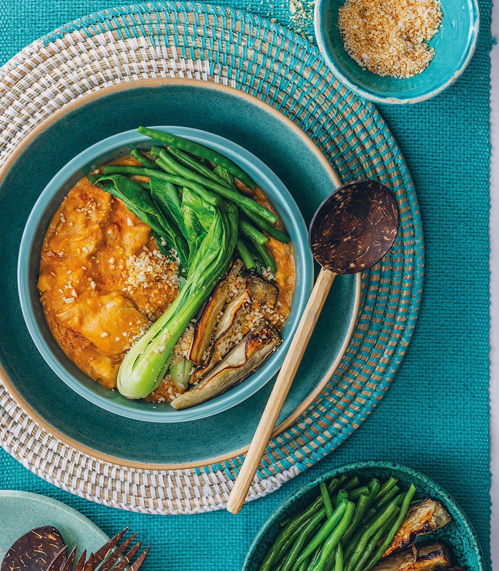 Chicken kare kare