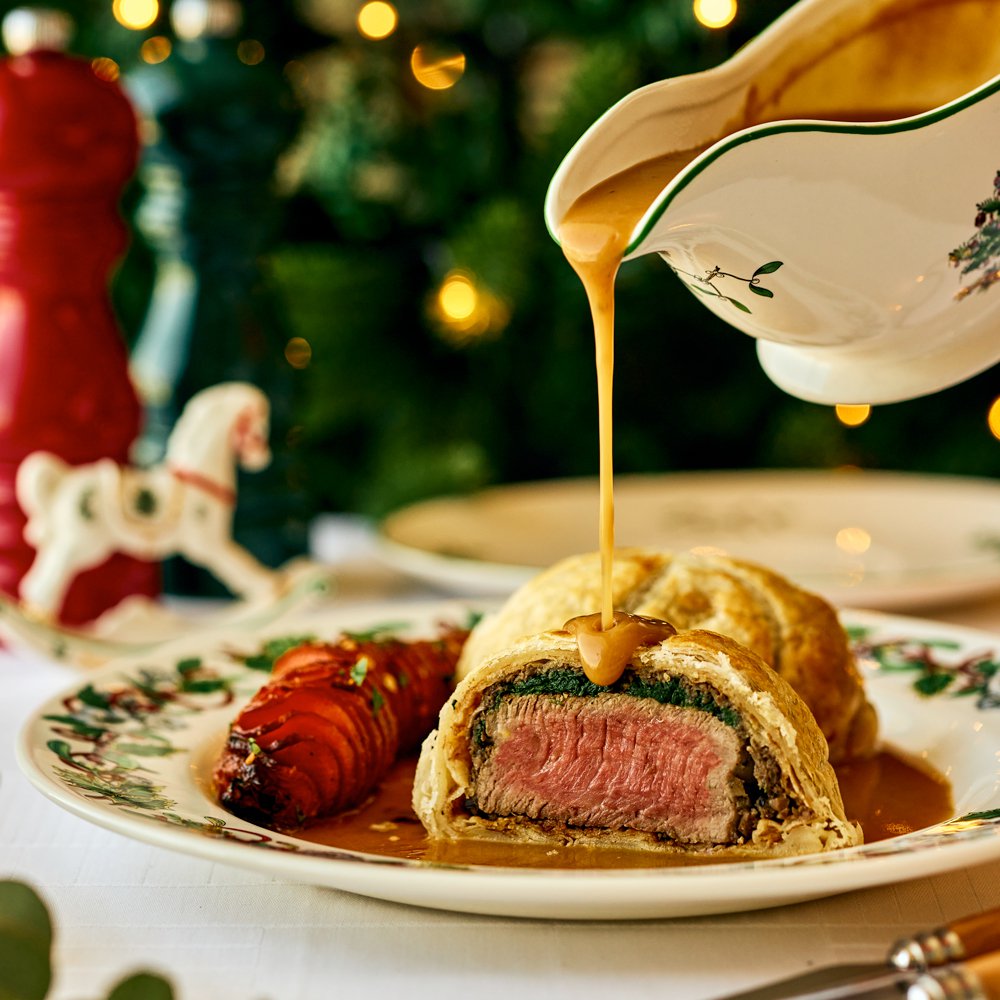 Classic individual beef Wellingtons