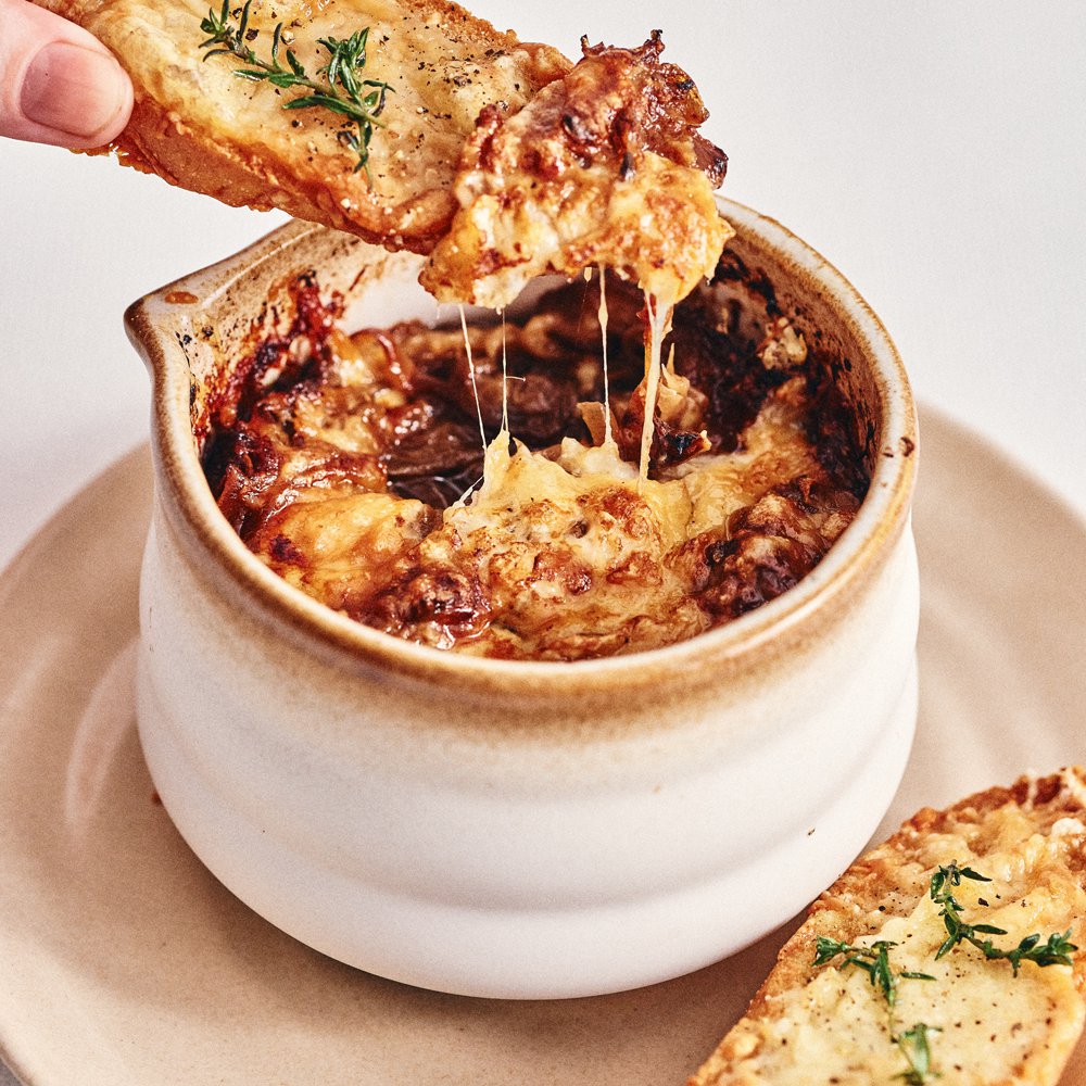 Five-onion soup