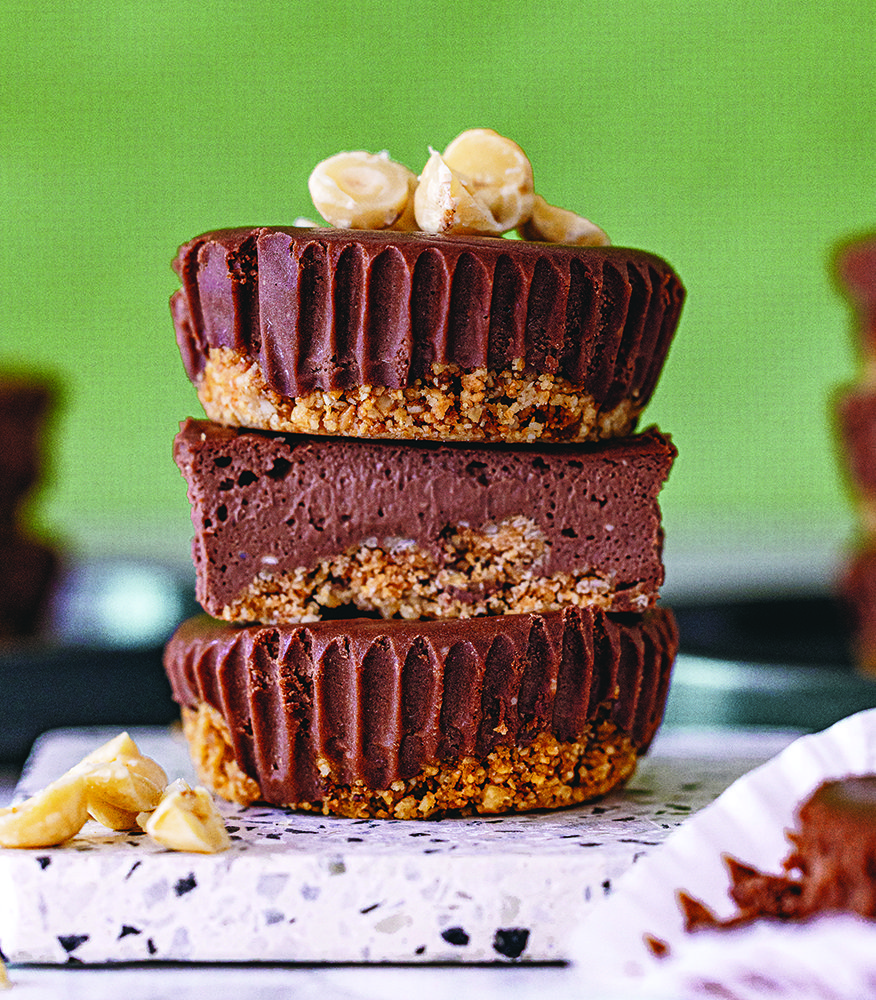 High-protein chocolate hazelnut mini cheesecakes