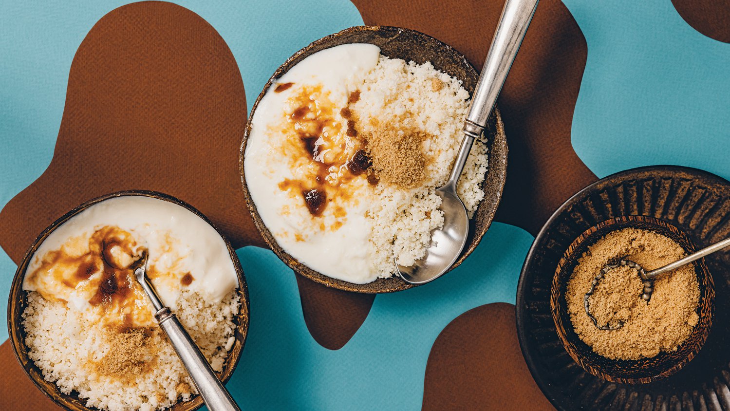 Krummelpap with amasi and brown sugar