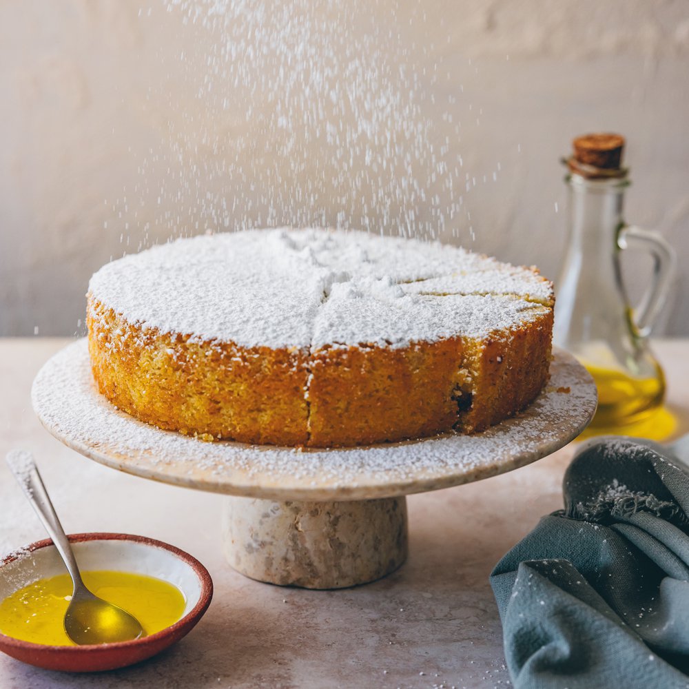 Lemon olive oil cake