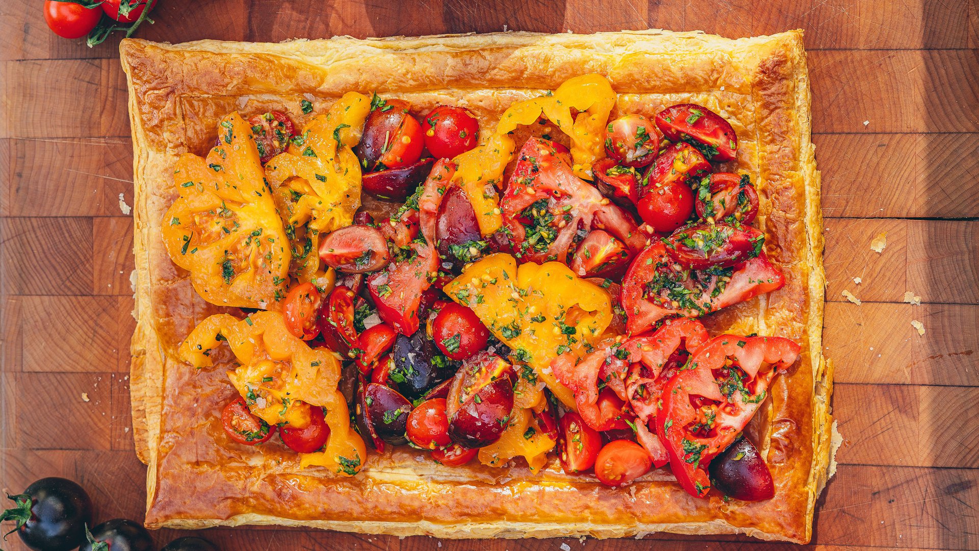 Mixed tomato and fresh zaatar tart