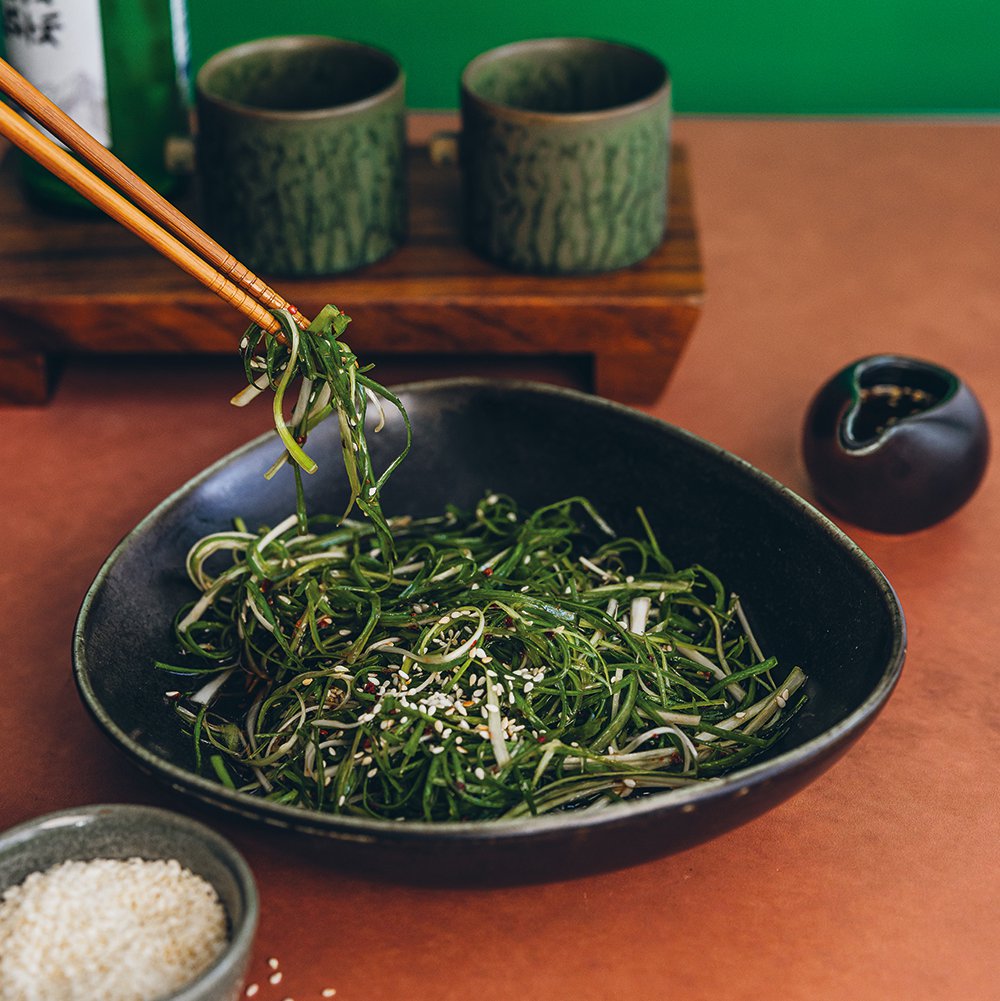Pajeori (Korean green onion salad)