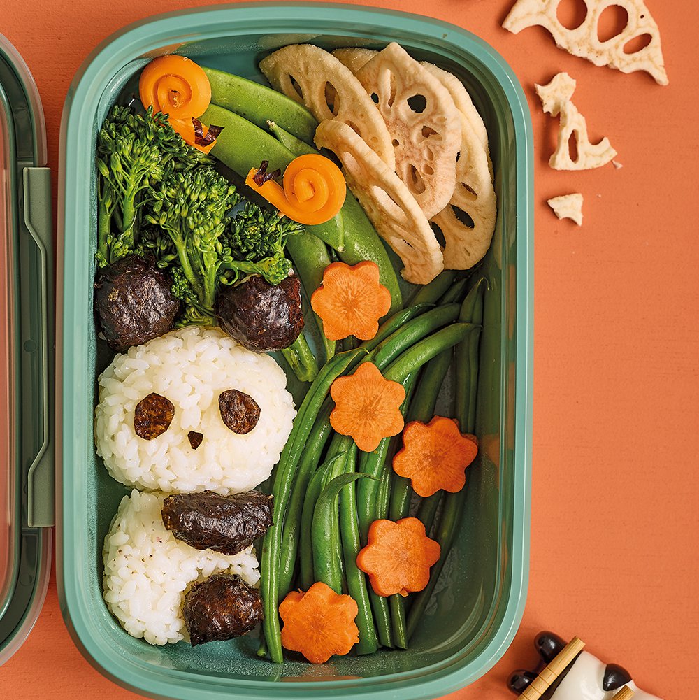 Panda bento box