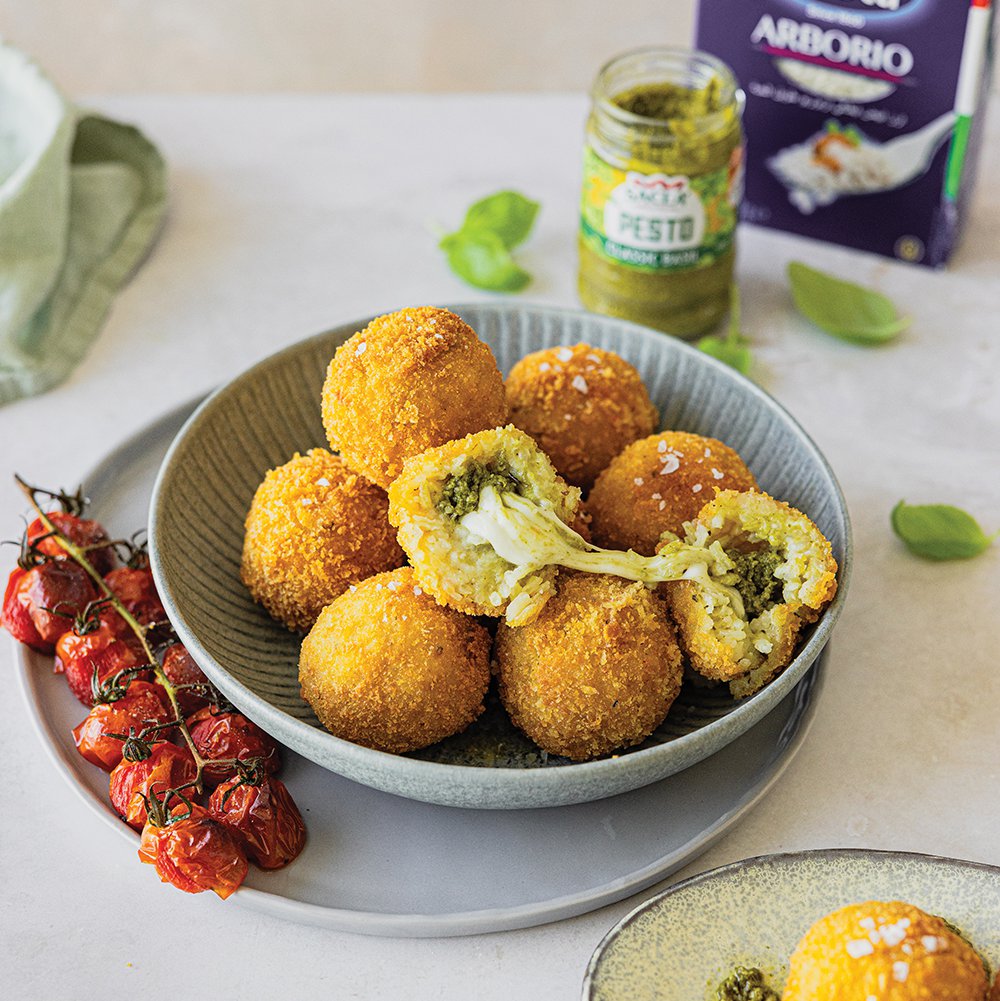 Pesto and mozzarella stuffed arancine
