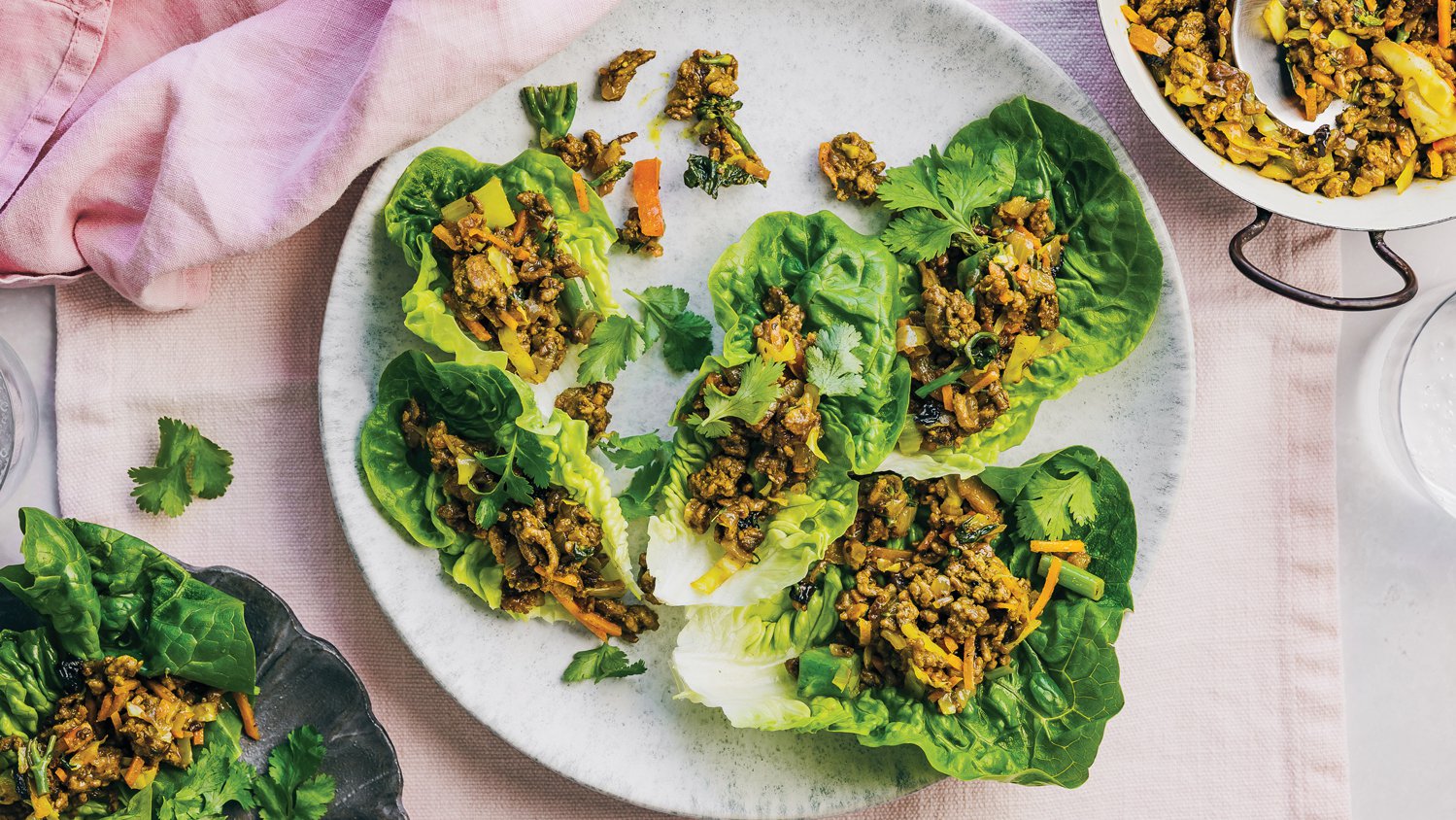 Quick bobotie stir-fry lettuce cups