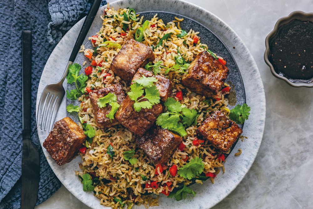 Spinneys Red Rice Stir-fried brown rice with crispy miso tofu recipe - Spinneys United ...