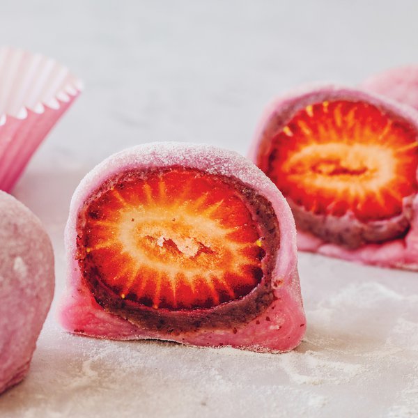Strawberry daifuku mochi