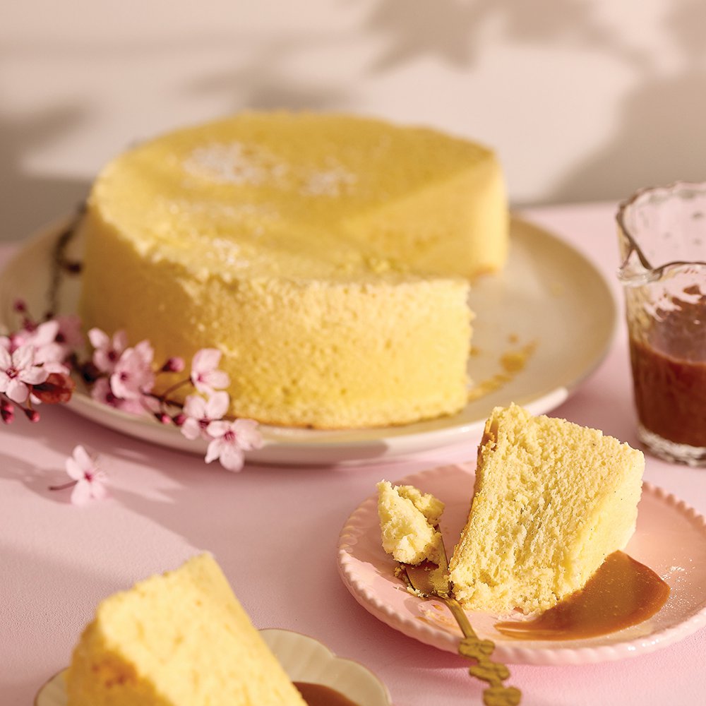 Vanilla cotton cheesecake with soya sauce caramel